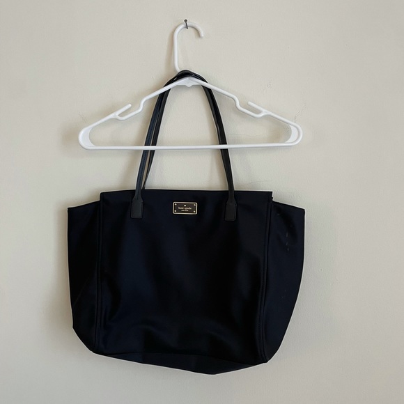 Kate spade // black tote - Picture 1 of 4
